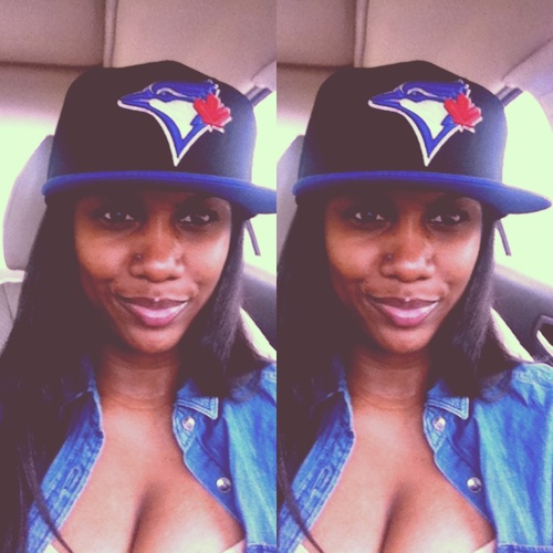 KissKrys_'s profile picture. I am not her. She is me! 
Instagram: KissKrys_
Canadian & American at the same damn time!!! 
http://t.co/eQhDGh8BcZ
#TeamOU