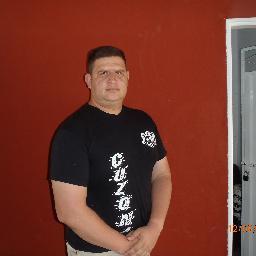 Experto en deportes de aventura, Jefe de operaciones CUZONA, Instructor de la Defensa Civil.