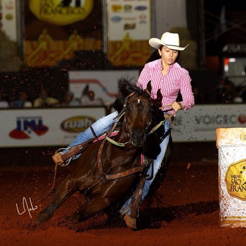 Barrel Racing Competition