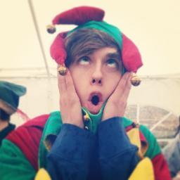 Hay ObsessIan's! If you are a proud ObsessIan, you should follow this fan account! Wij houden van u Ian, voor altijd❤