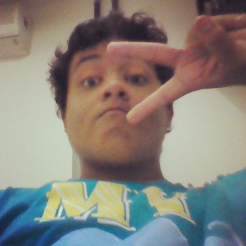 apenas um garoto de 16 anos (: