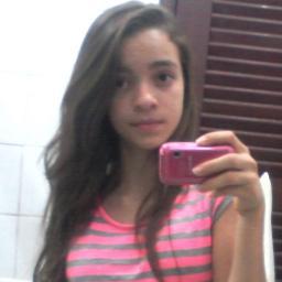 O problema é que eu me apego demais as pessoas e mais cedo ou mais tarde elas acabam sumindo...=/