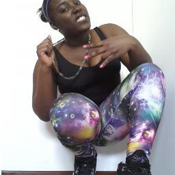 I make youtube videos,I love making people laugh, subscribe to my YouTube channel ,and follow my other twitter @_ASVPGOLDIIE http://t.co/544ceggdpu