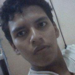 soy un chico romantico un chance deportista y soy muy romantico si de versos o poesias sobre todo si es para una chica