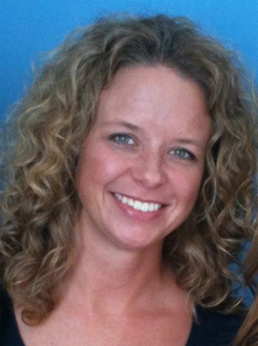 Wife, Mom of 5, children's minister plus a graphic artist with a Great Big God to thank for it all!