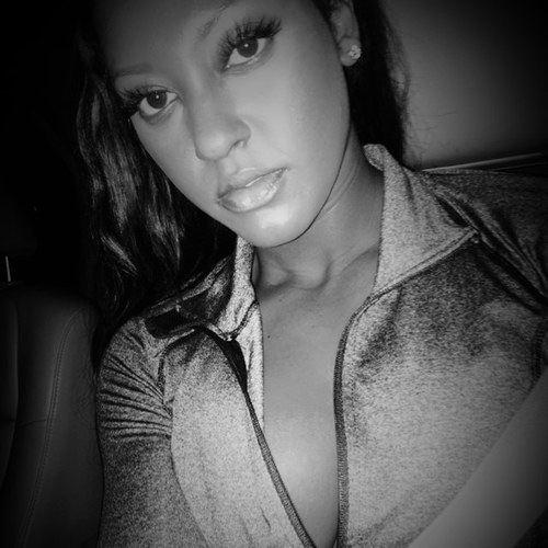 Follow my fitness page on IG @fitnessbydestinylee And support my fitness lifestyle on Twitter @fitbydestinylee