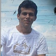 Musico; estudante de Economia!! Tim Beta  sigo de volta