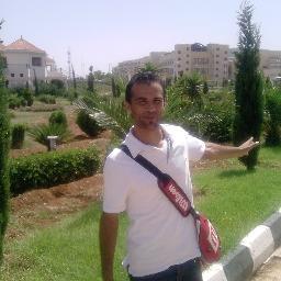 biologiste,,,,:sportif;,,,amateur,,,,,torisme;football,swimming;::celébre,age27,residence:tenes,ALGER.