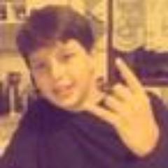 sou extremamente louco mais um louco conciente
ME SIGAM EU SIGO DE VOLTA :D vlw