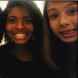 Dramaticaa,,Irritanteee,,Louca,,Irônica,Anormal,,Estranha ,, Desligada,, Chaata && Muiitooo Ciumeentaa ;;;;;;;;;Prezeer Euu