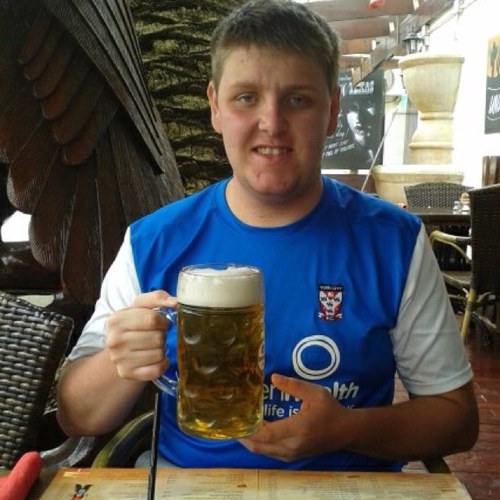 ash19b89's profile picture. arsenal and york fan, love an acca