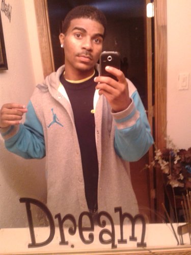 Im so 3huuna dats all ya need to knw laughing on chill, Free da broskie Bossmane Tweez #Ned Zilla World Fa my nigga we goin crazy