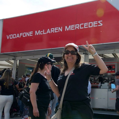 Venezuelan girl living in Spain...Love to travel and F1 (@McLarenF1 for ever). I tried to quiet coffee but i couldnt. Ahora mamá de 🐱 🐱❤️ #Respecto