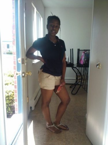 teeeeee4's profile picture. GETT..HIPP OR GET BODIED..;)