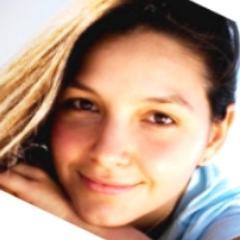 LisetteT19's profile picture. Cristiana,ChavistayMadurista Rodilla,Boca,PechoToda YO Rodilla en TierraXMi patriaNunkPieExtranjeroTMansillará VenezuelaTLo PrometoMuachBeso#TROPA aTodosLOSAMO