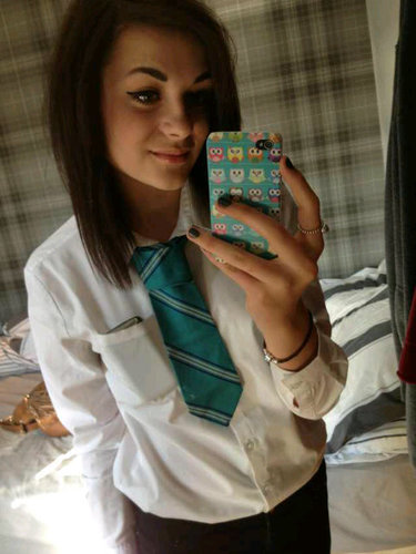Yooo! Follow me I follow back :D