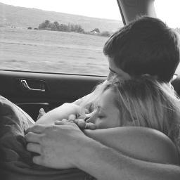 italkweird's profile picture. It's my heartbeat that keeps me alive. ♥