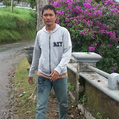 mencari bakat tersendiri....