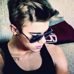 - I can not describe my love for you in just 160 characters, because it is greater than infinity - @justinbieber | Since: 24.01.13