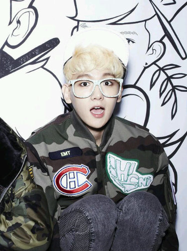 สวัสดีครับ *โค้ง* ผมหมาน้อยแบคฮยอนจากEXO K ถ้าคุณมารับผมไปเลี้ยงวันนี้ ผมแถมหัวใจให้ฟรี1ดวง❤ ผมพร้อมจะไปอยู่กับคุณนะ ช่วยรับผมไปเลี้ยงด้วยนะครับ #ฟอลแบคบอท
