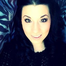 CatchingDestiny's profile picture. Hi. Let's talk? Instagram: catchingdestiny