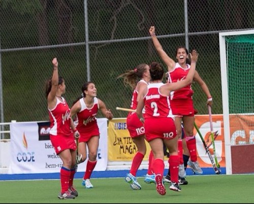 #10 Hockey Chile | Royal Antwerp | Abogada