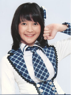 Kenapa gue jadi wota.? Karna gue jomblo, coba kalok punya pacar, mungkin pacar gue gak bolehin gue jadi wota.. #canda