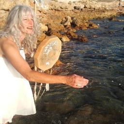 Missionnaire de l'eau ...  Responsable du Emoto Peace Project France, Belgique, Suisse.