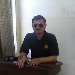 apskafeel's profile picture. Male