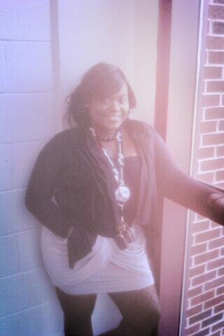 Never had a hard life so i wouldnt be apart of the thirsty cliques myself God and family is all i need to get by!