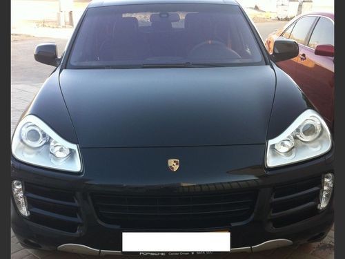 we buying and selleing all used cars in dubai
