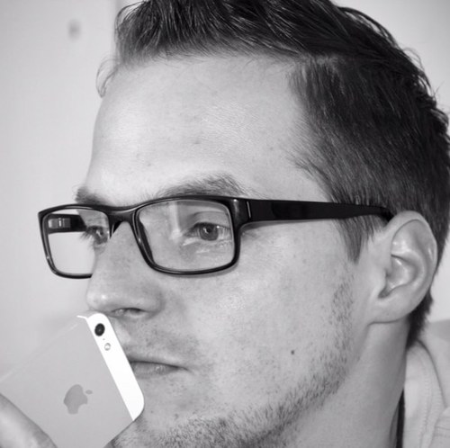  lover, online marketer, network engineer, working on a startup ecommerce - my quote: stay hungry, stay foolish...