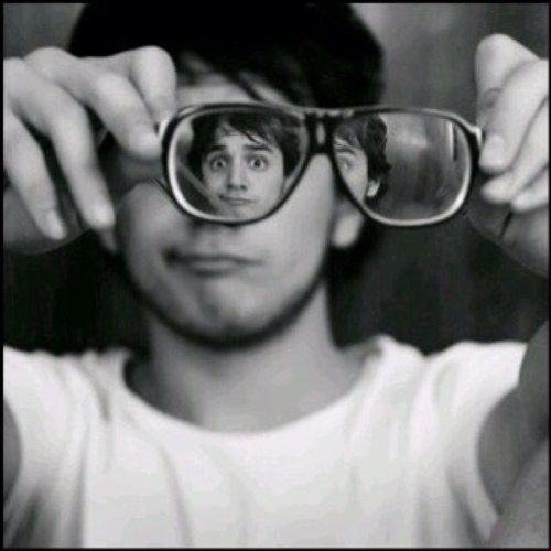I'm an awesome person ☺ !