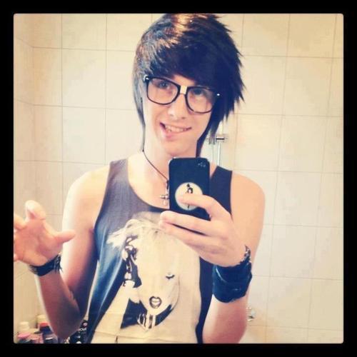 deadinsidefuck's profile picture. fuck everyone take pills. (New Twitter)