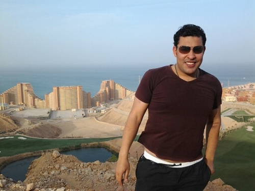 alaataema's profile picture. 