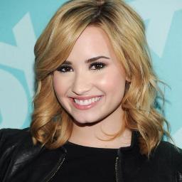 Twitter Oficial da Página Lovatic's Da Demi no Facebook http://t.co/D6zcHnv9. Site : http://t.co/4B7cSKvThP