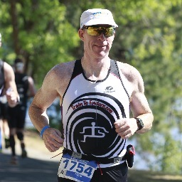 Husband/dad, Biotech Exec, Triathlete. Tweets & Opinions are my own...