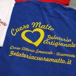 Situata sul lungomare di Diamante, città dei murales e del peperoncino, la Gelateria Cuore Matto offre gelati artigianali di altissima qualità .)