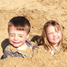 SuzyFeltham's profile picture. 