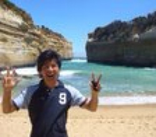 2年間オーストラリアにワーキングホリデーで仕事と旅をしてきました。 仕事はピッキングがメインで、旅は駆け足でしたけど、一周して来ました(^.^)オーストラリアの魅力やこれからオーストラリアに行かれる方へアドバイスを呟いていきます。シェア会やセミナーを計画中です。#オーストラリア#AUS#ワーキングホリデー#ワーホリ