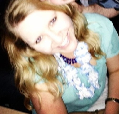 thereal_jdeal's profile picture. Life's short so buy the shoes, drink the wine, and eat the cupcake