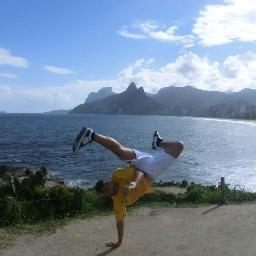 BerimJD's profile picture. No soy un hermano de la caridad pero tampoco las lío pardas. Soy lo que se dice... NORMAL. Y DIVERTIDO.