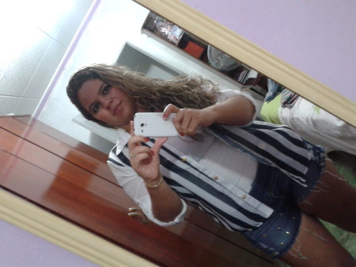 Cada um tem Alline que merece!