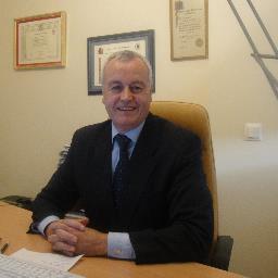 Dr. Ingeniero de Telecomunicación. PDG IESE. Ciudadano, luchador contra injusticias y desigualdades.