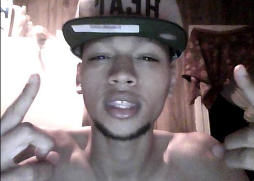 Follow me I follow back.
#Team%Follow%Back