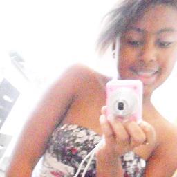 Sooou Reespoosssaveel Pelo Que Eu Faço Não Pelo Que Voç Innteendee :p 
 FACEBOOK http://t.co/CtsTf0Ni16
m/thamyres.santos.925