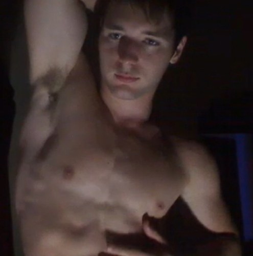 FratmenJonah's profile picture. Hi guys, the names Jonah *Fratpad Alum * Sophomore in college * Athlete (pole vault as well as decathlon) *Somewhat shy, but learning to overcome it