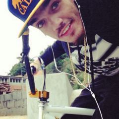 Então se prepara, tamo no jogo que os menino é bom a pista pega fogo.. @pollooficial ✌☮ Since: (06/10/12)
