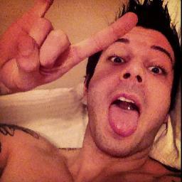 mattnevesbra's profile picture. Novo twitter: @matthewnevesBR http://t.co/x3jBXqCpgB