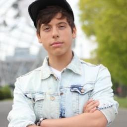amo a @matthunter123 y soy @Denisse599 también :)
doy follow back